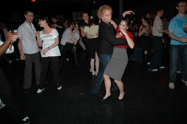 min 2007 11 10 fous swing 433